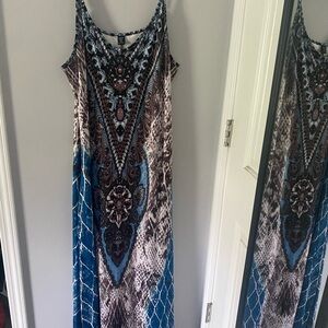 New SHEIN Blue and Brown Patterned Maxi Dress